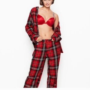 Victoria Secret Holiday Pajama Set